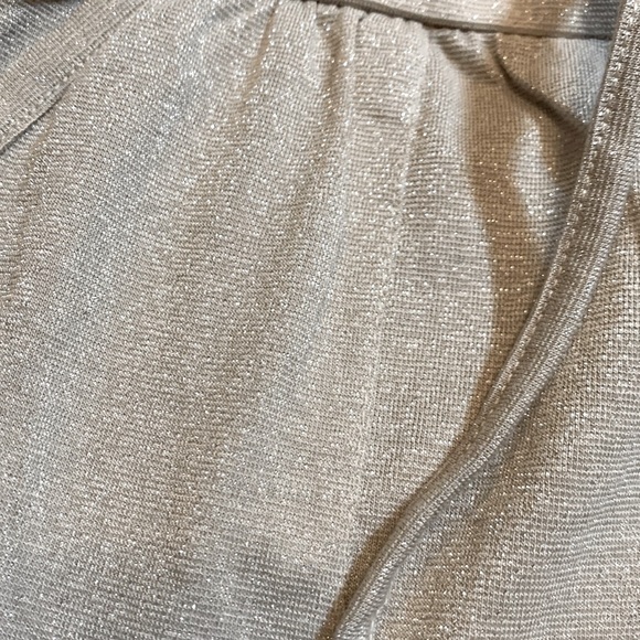 NWT B.O.G Collective Band of Gypsies Champagne Shimmer Joggers Women Medium - Picture 4 of 8